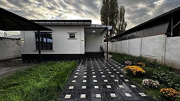 продаю гараж: 5 комнат, 100 м², 3 соток, Новопавловка, Собственник — 4