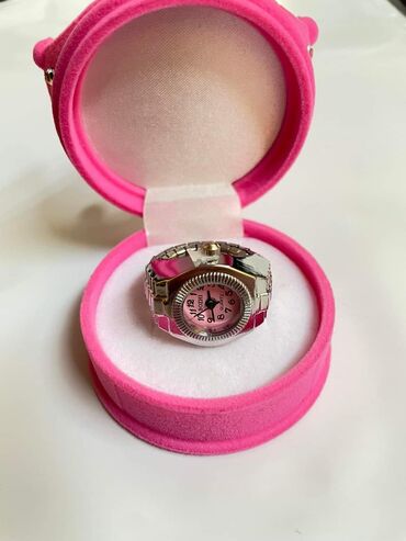 Prstenje: Prsten sat (Podesiv)
Cena:1000din — 7