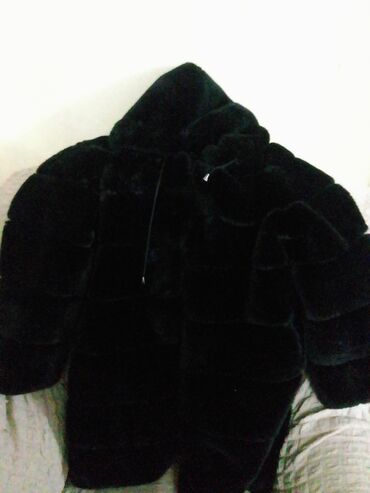 Kürklər: Kürk, 4XL, rəng - Qara — 4