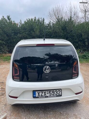 Volkswagen: Volkswagen Up: 1 l. | 2017 έ. Χάτσμπακ — 10