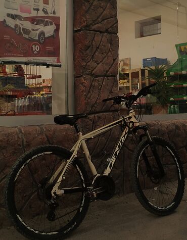 трехколесный велосипед: İşlənmiş Dağ velosipedi 26", sürətlərin sayı: 21, Ünvandan götürmə, Pulsuz çatdırılma