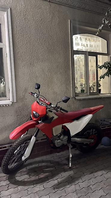 ямаха р: Эндуро 300 куб. см, Бензин, Взрослый, Новый — 1