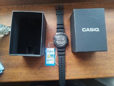 женские плащи: Yeni, Qol saatı, Casio, rəng - Qara