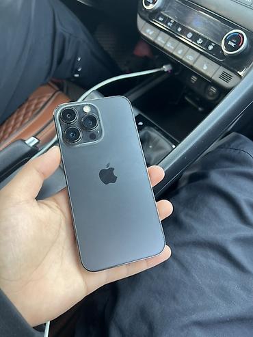 iphone c: IPhone 13 Pro, Б/у, 256 ГБ, Графит, Защитное стекло, Чехол, 79 % — 1