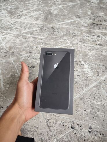 IPhone 8 Plus, Б/у, 256 ГБ, Черный, Зарядное устройство, Чехол, Коробка, 77 %