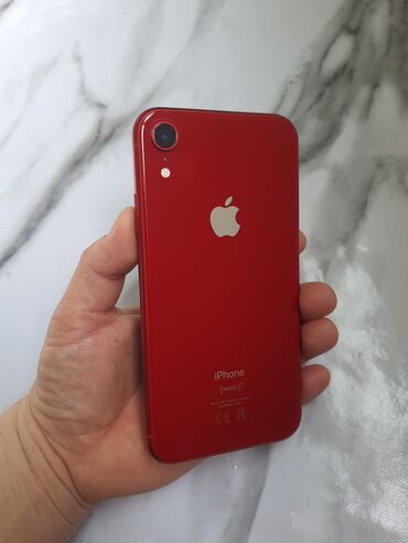 Apple iPhone: IPhone Xr, Б/у, 64 ГБ, Красный, Наушники, Зарядное устройство, Защитное стекло, 79 %