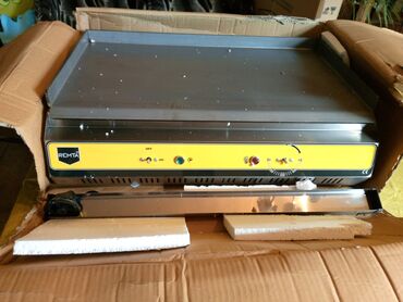 Digər restoran, kafe avadanlığı: Kafe və fast-food üçün avadanlıq dəsti Tərkib: - Şüşəli soyuducu — 5