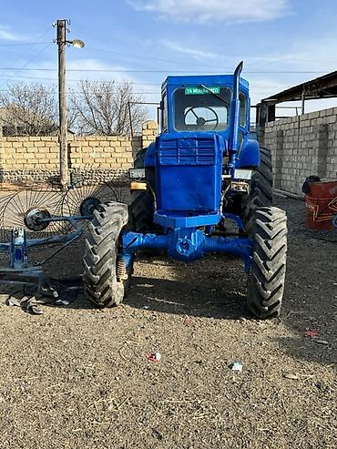 Traktorlar: Mtz T 42 dı zavod traktör du 452 saat işleyib. Tecili pul lazımdı — 1
