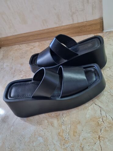 garda shoes: Размер: 38, цвет - Черный, Б/у