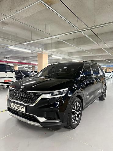 2022: Kia Carnival: 2022 г., Минивэн — 1