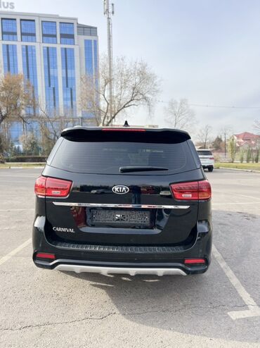 Kia: Kia Carnival: 2020 г., 2.2 л, Автомат, Дизель, Минивэн — 4