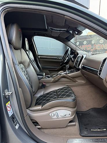Продажа авто: Porsche Cayenne: 2010 г., 4.8 л, Автомат, Бензин, Внедорожник — 10