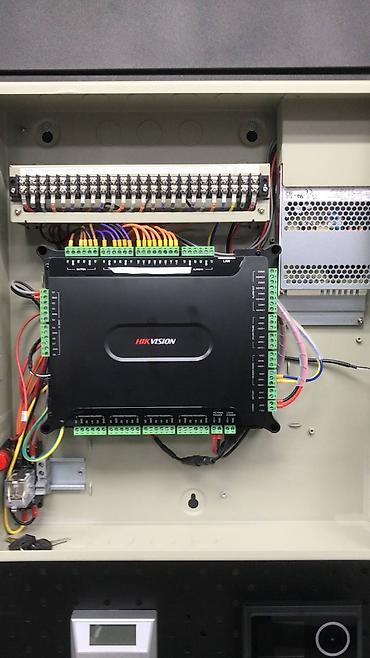 охранная система: Система контроля доступа HIKVISION (комплект) Состав: - 2 — 5
