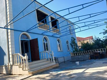 zaqatala qaqarin satilan evler: Bakı, Binəqədi qəs., 10 otaq, Köhnə tikili, m. Azadlıq Prospekti, 340 kv. m