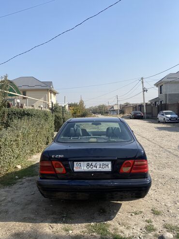 Mercedes-Benz: Mercedes-Benz E-Class: 1995 г., 2.2 л, Механика, Бензин, Седан — 9