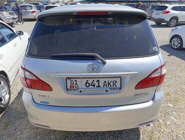 минивэн тойота 7 мест левый руль цена: Toyota Ipsum: 2003 г., 2.4 л, Автомат, Бензин, Минивэн