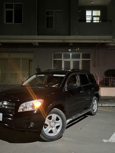 Toyota: Toyota RAV4: 2.4 l | 2006 il Ofrouder/SUV — 2