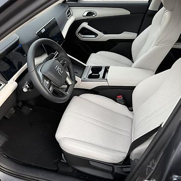 BYD: BYD Yuan Up: 2025 г., Автомат, Электромобиль, Кроссовер — 9