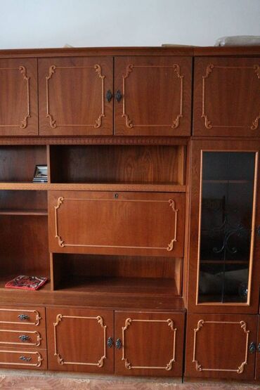 Гарнитуры для зала: Гарнитур для зала, Б/у, Дерево, Самовывоз — 20
