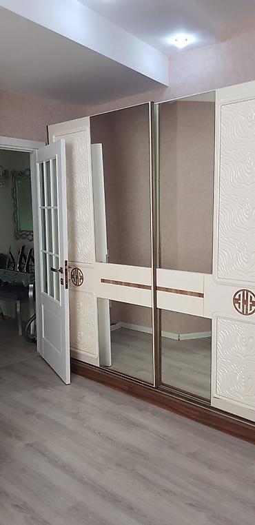 Uzunmüddətli kirayə mənzillər: Salam maklerid xirdalanda kuruqun yani mertebe 13 kiraye menizil — 13