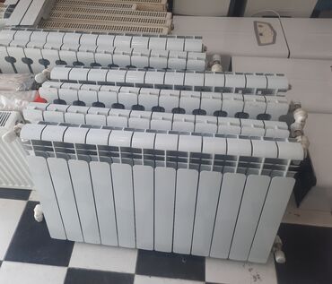 Radiatorlar: İşlənmiş Seksiyalı Radiator Alüminium, Ünvandan götürmə, Ödənişli quraşdırma, Zəmanətli, Kredit yoxdur