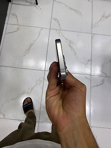 Apple iPhone: IPhone 15 Pro, White Titanium, Face ID -da lalafo.az — 3 Apple iPhone: IPhone 15 Pro, White Titanium, Face ID — 3