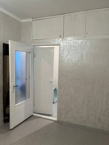 Продажа квартир: 2 комнаты, 52 м², Индивидуалка, 3 этаж, Косметический ремонт — 6