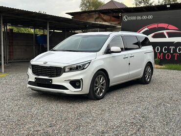 срочно продам авто в связи с переездом: Kia Carnival: 2020 г., 2.2 л, Автомат, Дизель, Вэн/Минивэн