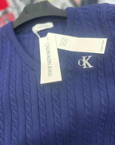 Džemperi: S, m, l, xl, 2xl na lalafo.rs — 19 Džemperi: S, m, l, xl, 2xl — 19