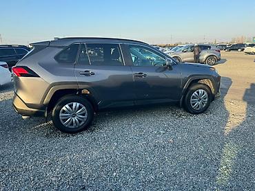 Toyota: Toyota RAV4: 2021 г., 2.5 л, Автомат, Бензин, Кроссовер at lalafo.kg — 6 Toyota: Toyota RAV4: 2021 г., 2.5 л, Автомат, Бензин, Кроссовер — 6