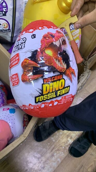 игрушкаи: Яйцо-сюрприз Robo Alive Volcano Dino Fossil Find. 1800 и выше Для
