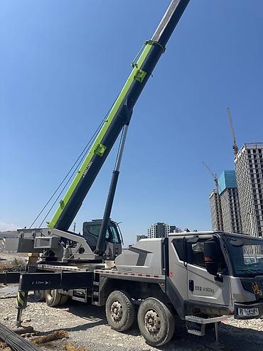kaiyi e5: Автокран, Zoomlion — 3