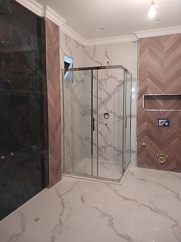 Duş kabinaları, arakəsmələr: Yeni Arakəsmə, Künc üçün, Ödənişli çatdırılma — 20