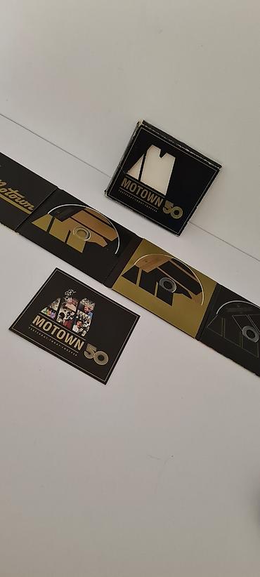 Kasete, CD i DVD: ★ Prodajem pakovanje sa 3CD-a, koji su kao novi. - Omot u prikazanom — 9