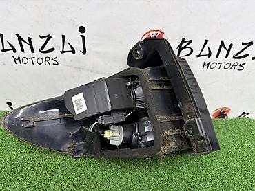 катушка естима: Задний правый стоп-сигнал Toyota 2003 г., Б/у, Оригинал, Япония — 3