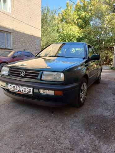 авто кридит бишкек: Volkswagen Vento: 1996 г., 1.8 л, Механика, Бензин, Седан