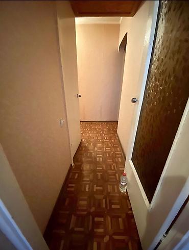 отель бишкек: 1 комната, 32 м², 104 серия, 5 этаж, Косметический ремонт — 3