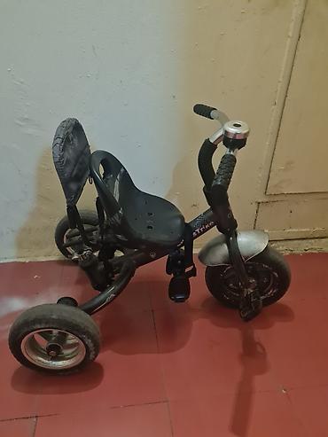 teker velosiped: Ünvan xalqlar dostluğu metrosu — 1