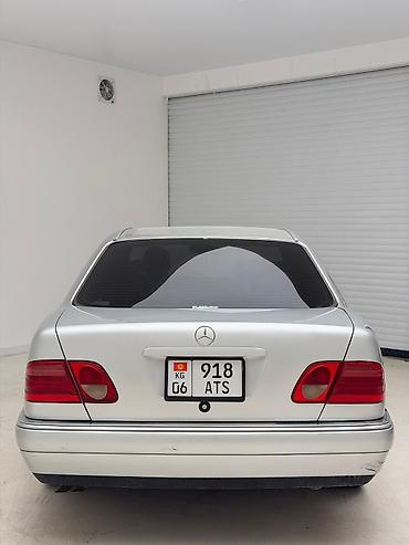 Mercedes-Benz: Mercedes-Benz E-Class: 1996 г., 3.2 л, Седан — 6