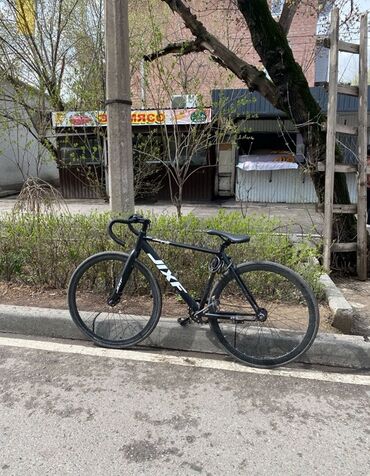велосипед с фиксированной передачей: Шаардык велосипед, Велосипед алкагы M (156 - 178 см), Жаңы
