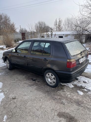 Volkswagen: Volkswagen Golf: 1992 г., 1.8 л, Механика, Бензин, Хэтчбэк