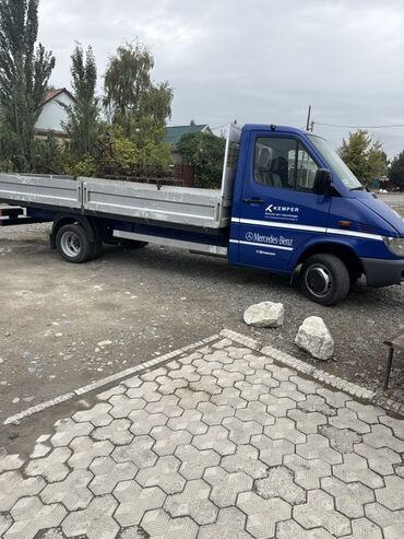 ленд ровер дефендер: Легкий грузовик, Mercedes-Benz, Стандарт, 3 т, Б/у