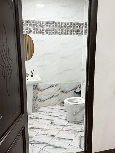 Аренда кабинетов в салонах красоты: Сдаются рабочие места в бьюти-студии ✨ Кушеткиманикюрные столы 📍 — 9