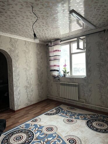 1 комнатная квартира на сутки в оше: 25 м², 1 комната, Парковка, Забор, огорожен
