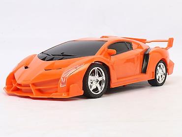 Игрушки: Игрушечный спортивный автомобиль (масштаб приблизительно 1:24–1:32) — 1
