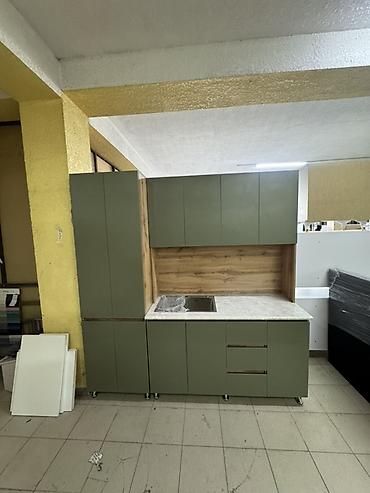 Кухонные гарнитуры: Кухонные гарнитуры и шкафы для хранения - Современные модульные кухни — 10