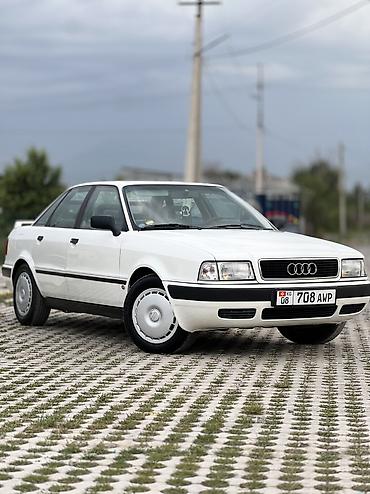 жак бу: Audi 80: 1992 г., 2.3 л, Кол менен иштөөчү, Бензин, Седан — 1