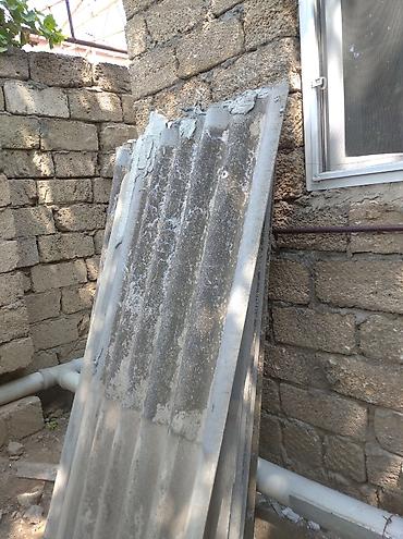 Şifer/dam örtüyü 15 ədəd işlenmişdir,qırıqları ve sınıqları var bir