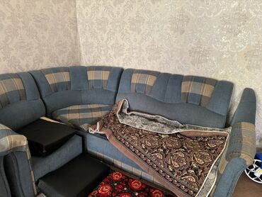 пледы из плюшевой пряжи: Бурчу бар диван, Бүктөө, Үч орундук жана андан көп