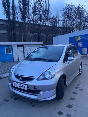 Honda: Honda Jazz: 2004 г., 1.3 л, Автомат, Бензин, Хэтчбэк — 3